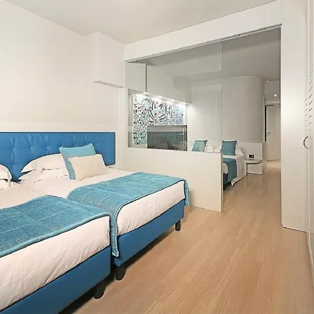 Du Parc Hotel 4*