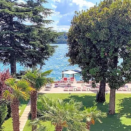 Du Parc 4*