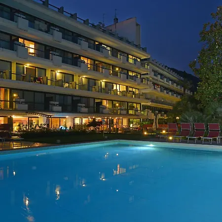 ホテル Du Parc 4*