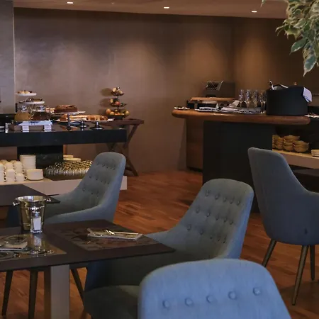 Du Parc 4*