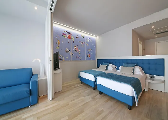 Du Parc Hotel 4*