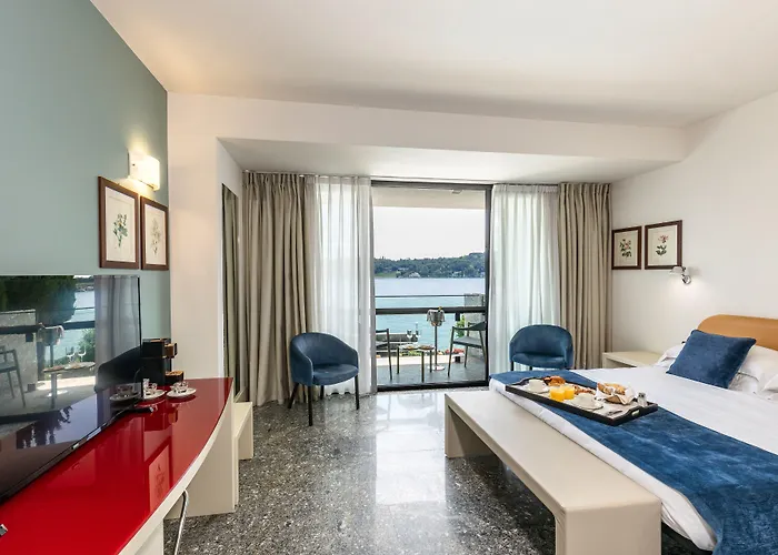 Hotel Du Parc 4*