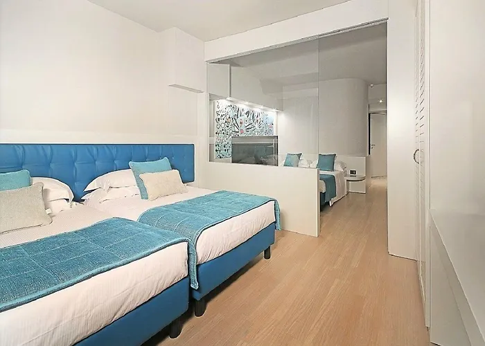 Hotel Du Parc 4*