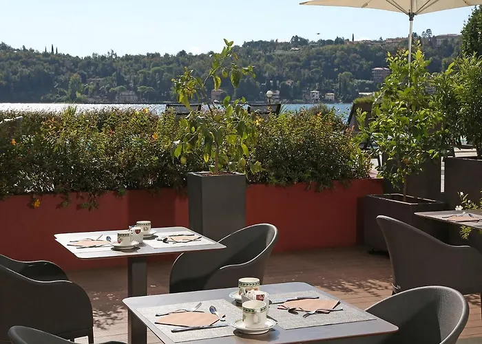 Du Parc 4*